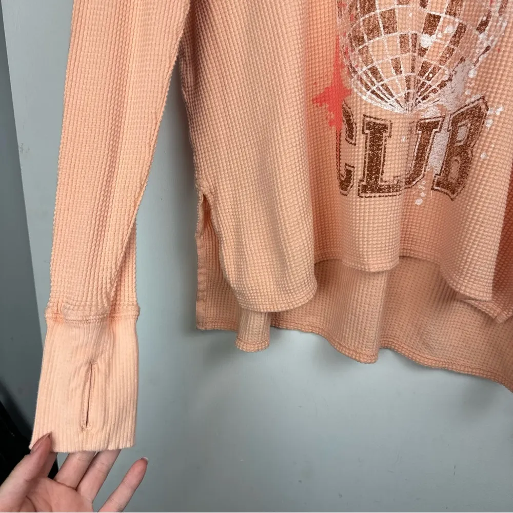 Aerie Dance Club Long Sleeve Thermal Waffle Knit Top Sz Small Peach Disco Ball - Image 8