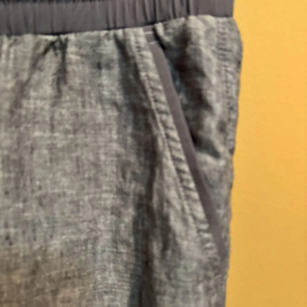 Athleta 100% linen Flint Grey Heather‎ Bali Pull On Ankle Pant pants size 2 - Image 3