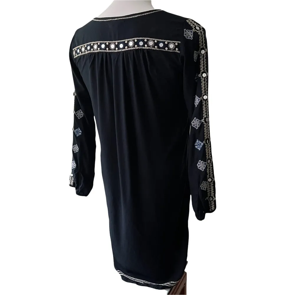 Velvet by Graham & Spencer Embroidered  V-Neck Shirt Dress, Sz XS - Image 4