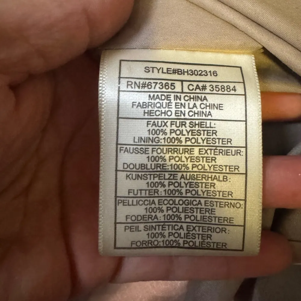 BB Dakota Tucker Wubby Faux Fur Coat
BB Dakota by Steve Madden - Image 10