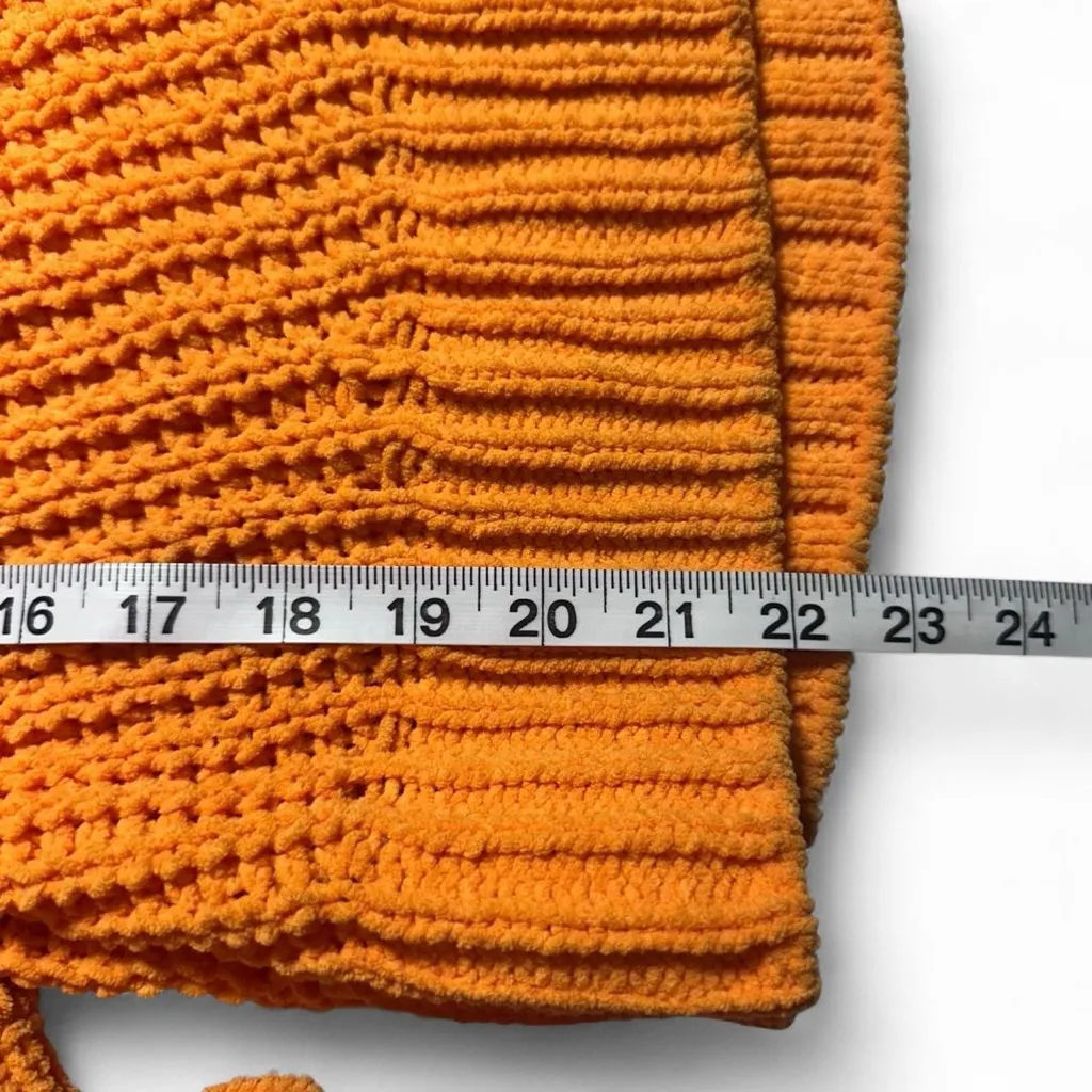 H&M Bright Golden Orange Knit Sweater Long Sleeve Crewneck size small - Image 8