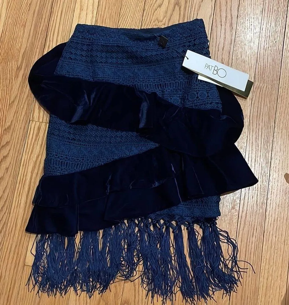 PatBo navy velvet and crochet fringe skirt size 0 brazil 32 Blue - Image 4