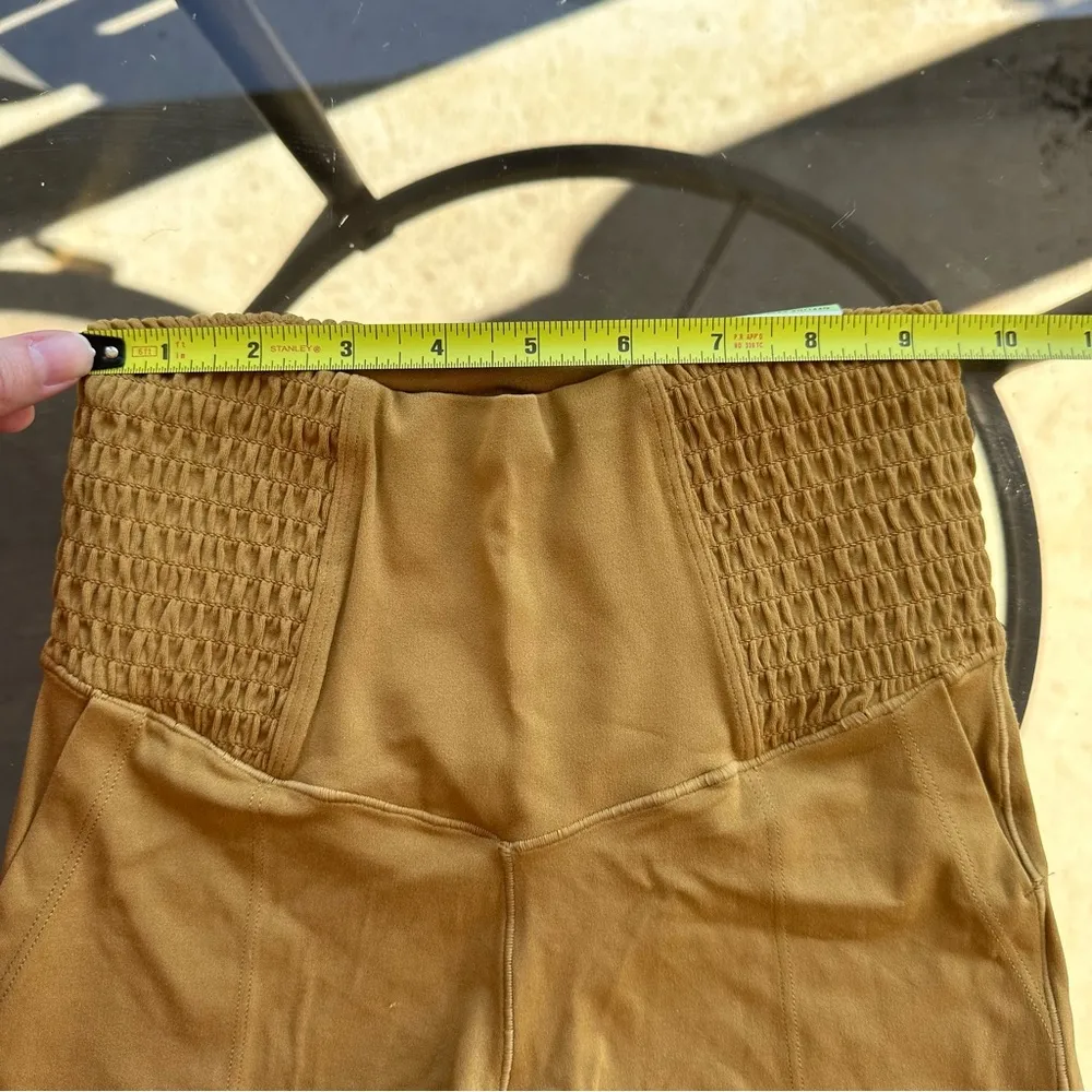 Offline by aerie 3” Inseam Real Me Shortie Activewear Shorts Size XS NWT - Image 2