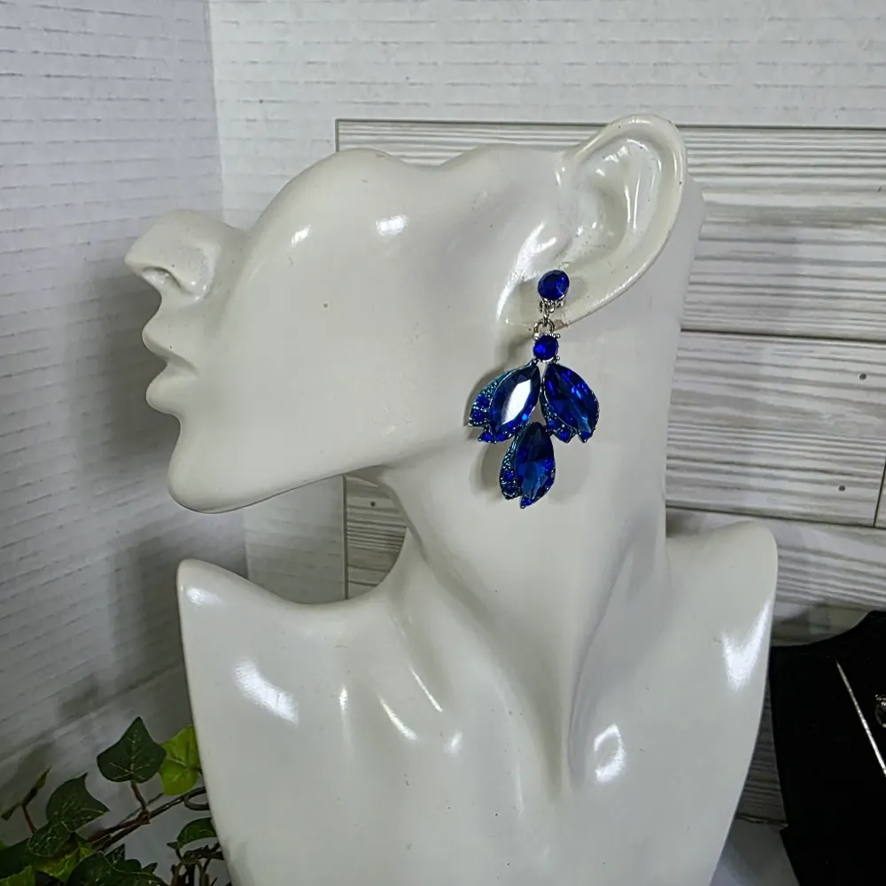Statement Silver and Blue Floral Crystal Necklace and Earrings Set - Image 12