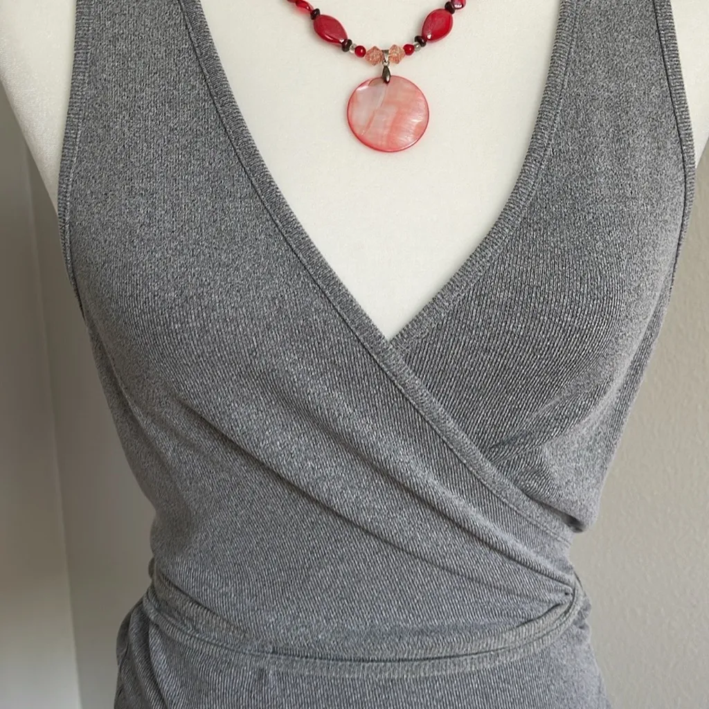 NWT 4th & Reckless Gray Sleeveless Wrap Top Size XL - Image 3