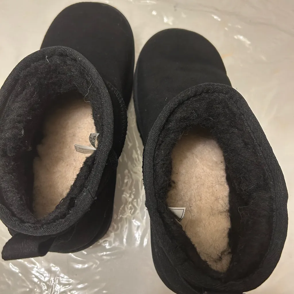 Bearpaw Ankle Boot Retro Shorty Bootie Shoe Slip On Black Suede Womens 9 - Image 4