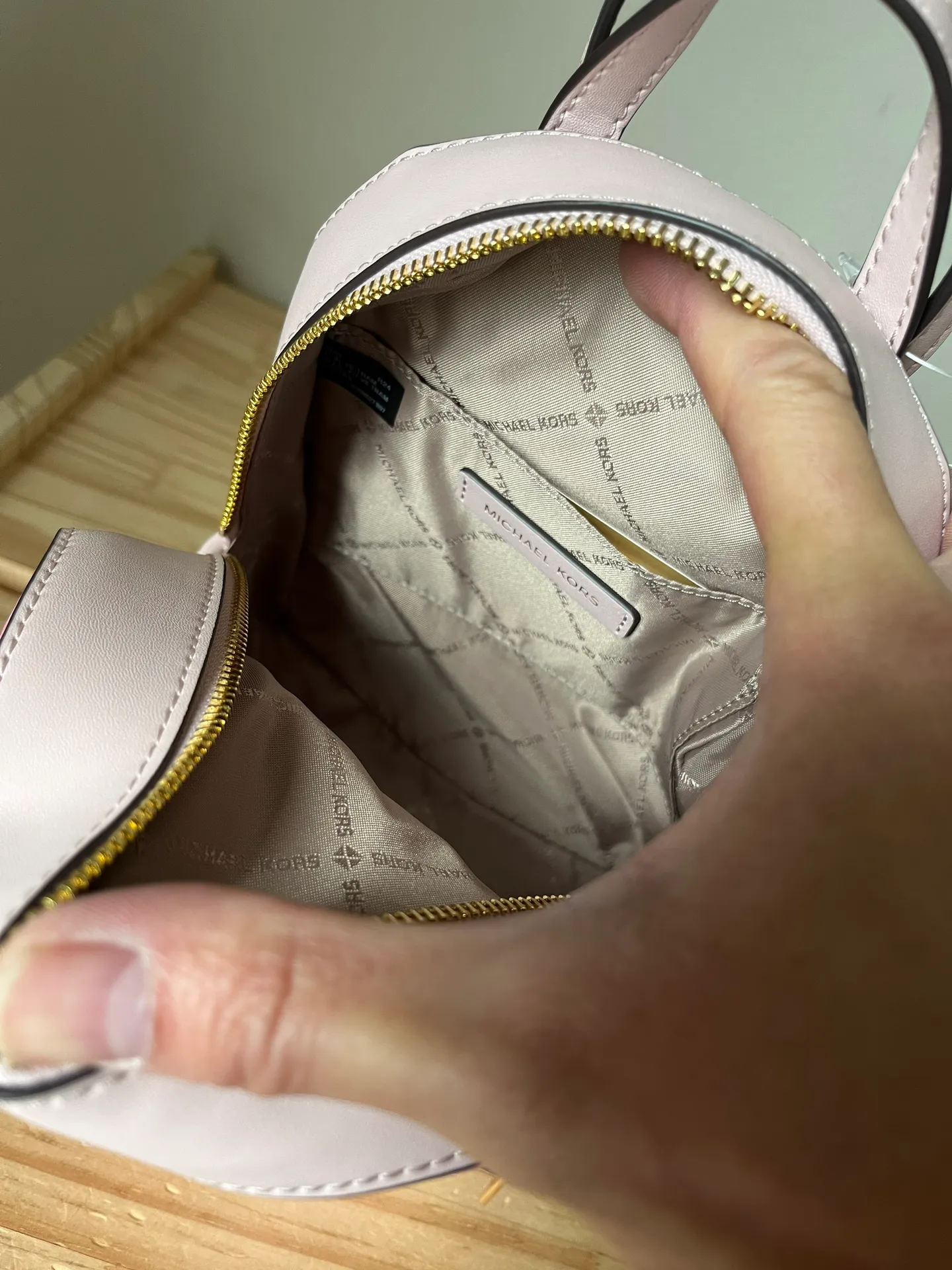 Backpack/Crossbody - Image 10