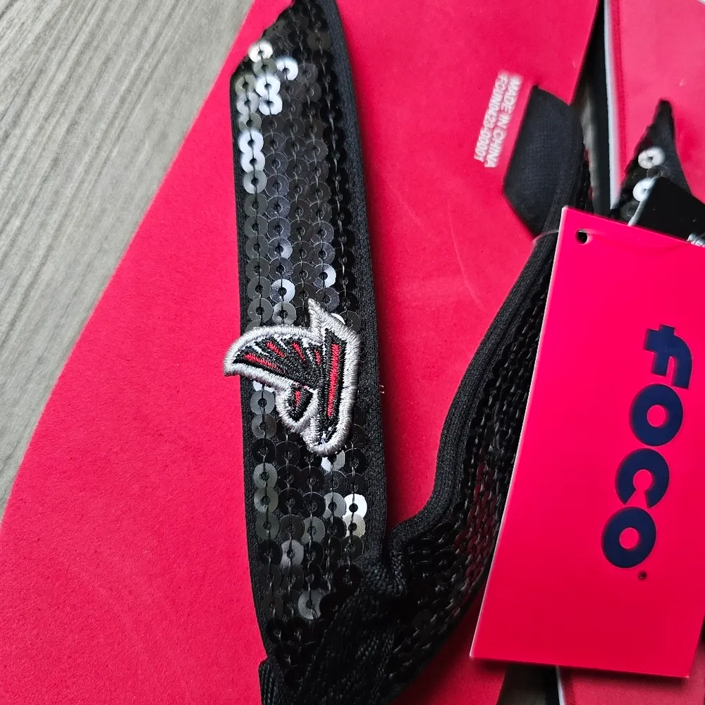 NFL Ladies Atlanta Falcons 9/10 Sequined Flip Flops Red Size 9.5 - Image 3