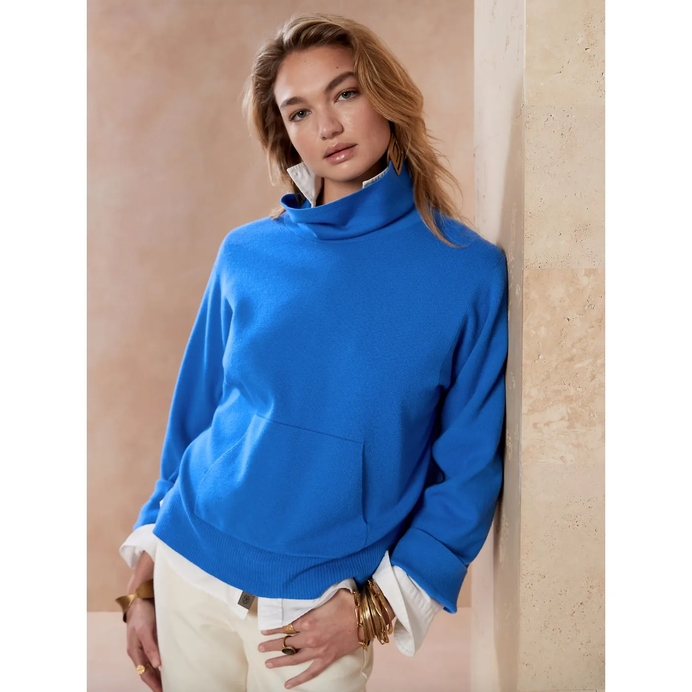 Banana Republic Cowl Neck Sweater w/ Kangaroo Pocket Size X-Small Preppy Office - Image 3