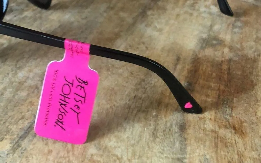 Betsey Johnson NWT  Heart Shaped Black Sunglasses - Image 6