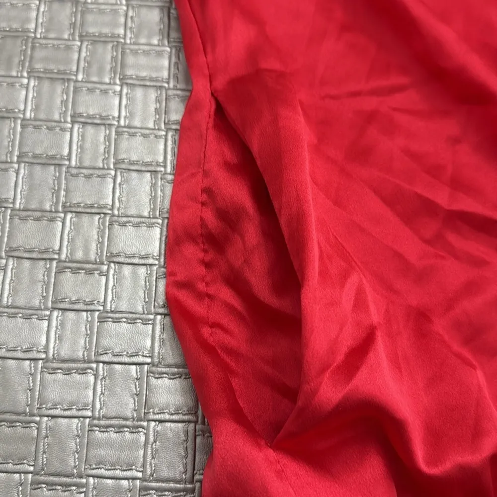 Victoria’s Secret Red Satin Kimono Robe XS/S Pink Trim (No Belt) - Image 7