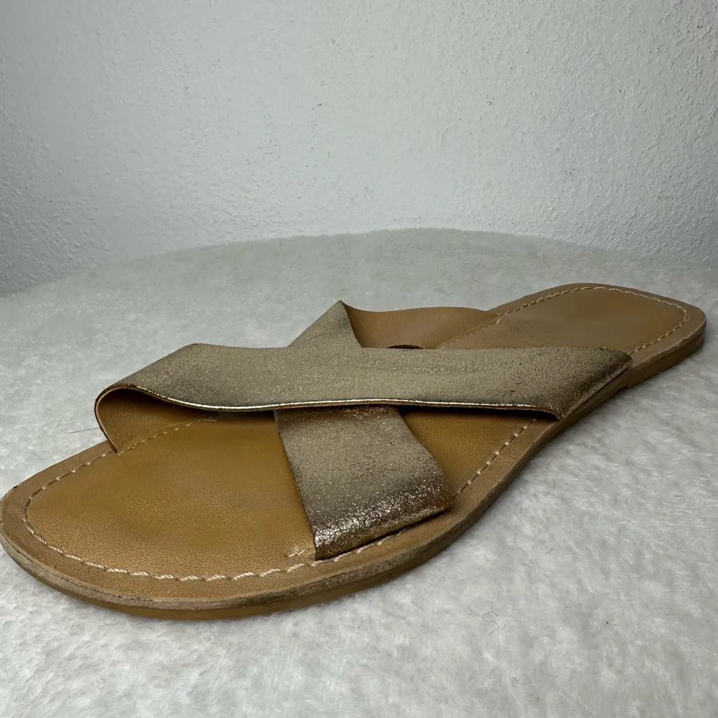 Coconuts by Matisse Pebble Metallic Sandals Leather Flats Sandals - Image 2