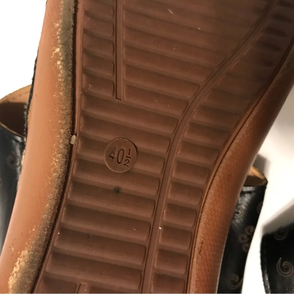 Leather sandals women size 40.5 fits size 10 - Image 8