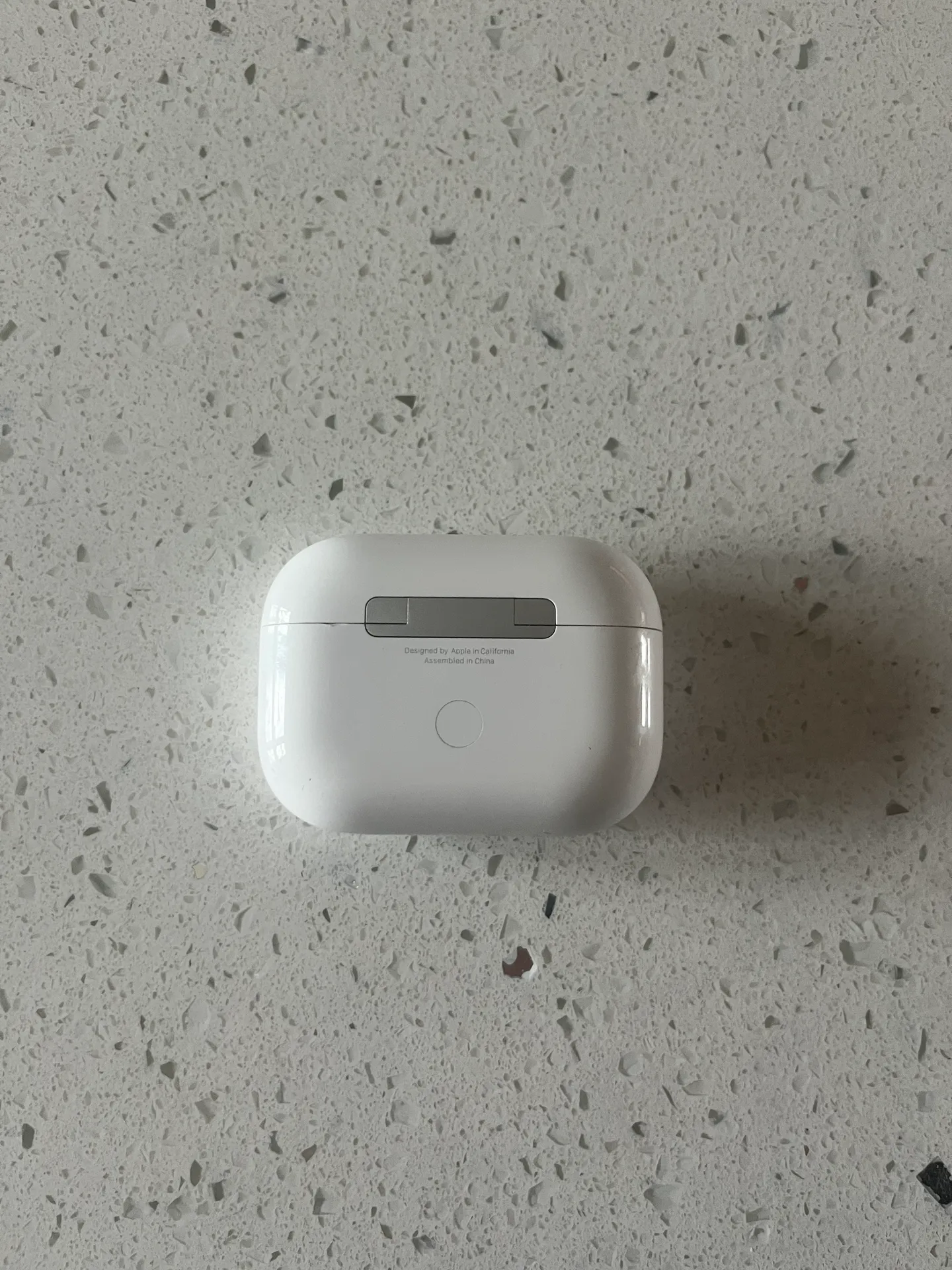 Apple AirPods - Image 9