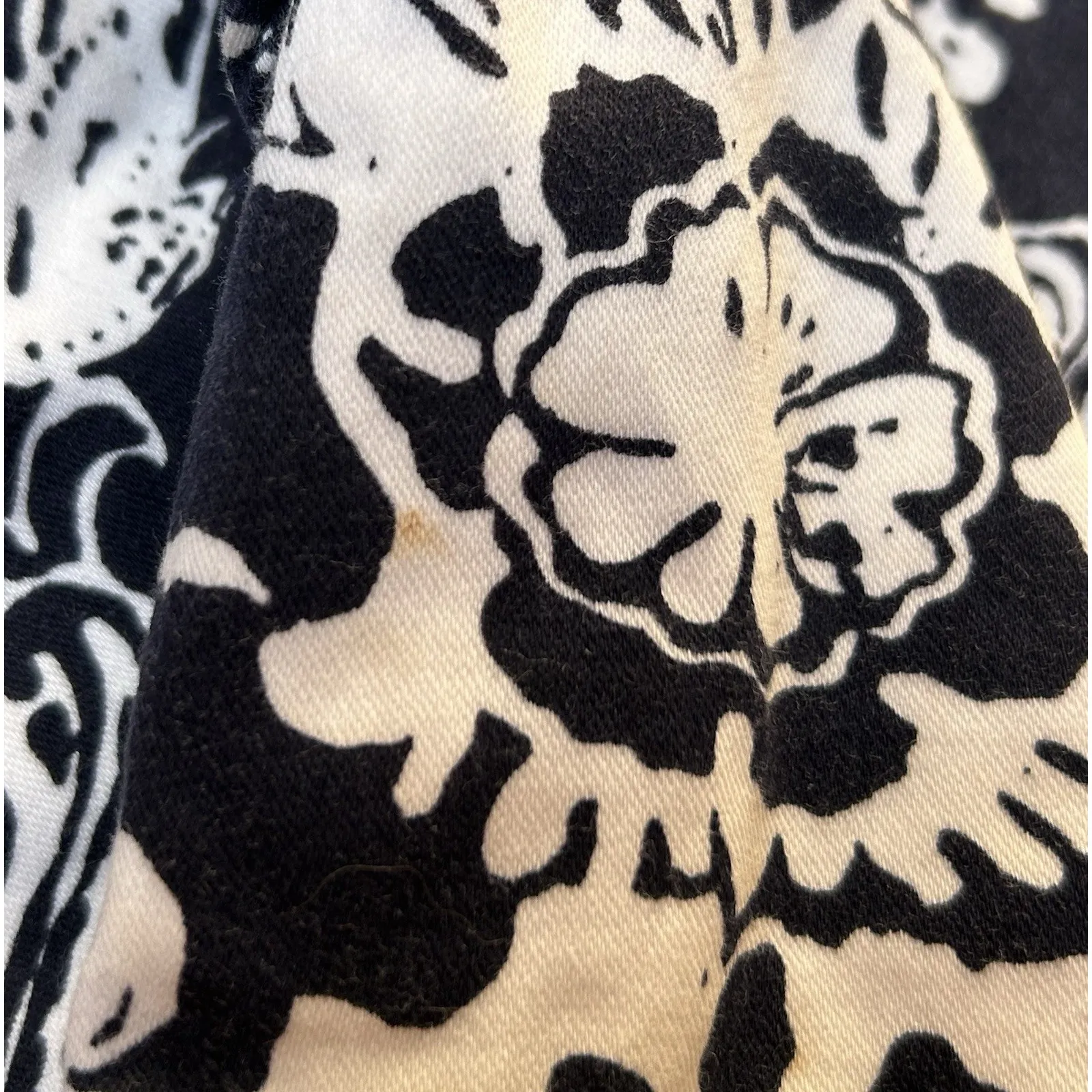 Lauren Ralph Lauren Shorts Womens Sz 14 Navy Blue Floral Tailored Cuffed Preppy - Image 12