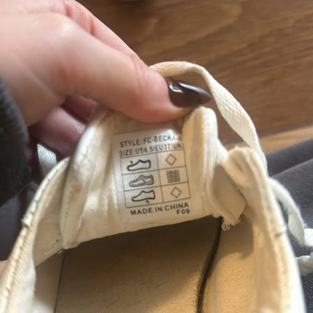 French Connection Becka Women's White Sneakers size 6.5 - Image 6