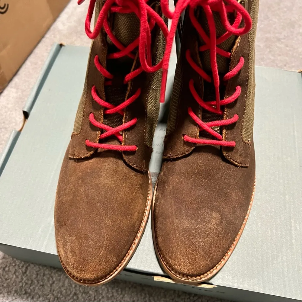 Toms Nolita Brown Olive Canvas Lace Up Boots Size 6.5 NWT - Image 3