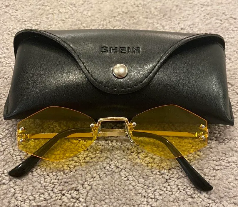 SheIn Vintage Sunglasses  - Image 2