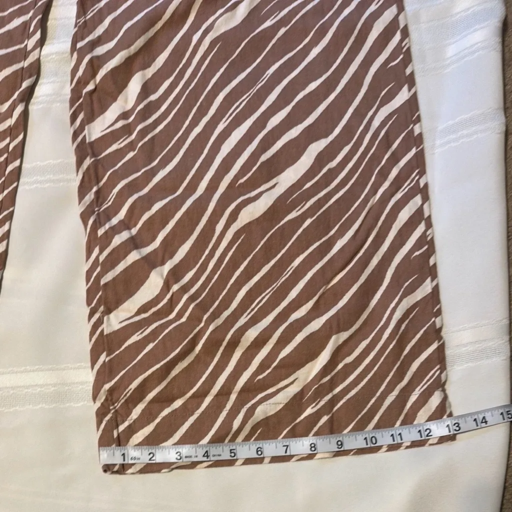 A New Day Tan and Cream Striped Blouse - Image 7