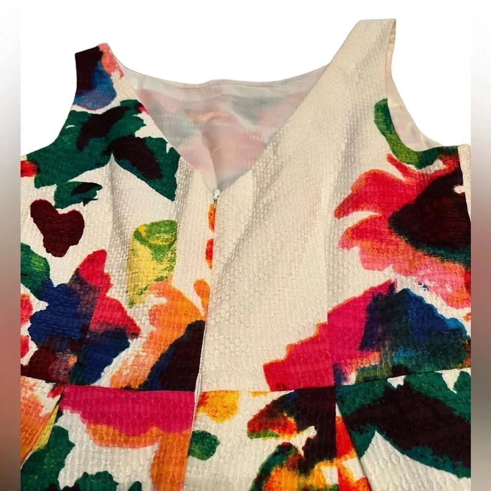 Eliza J bold watercolor floral print sleeveless dress, size XS. - Image 4