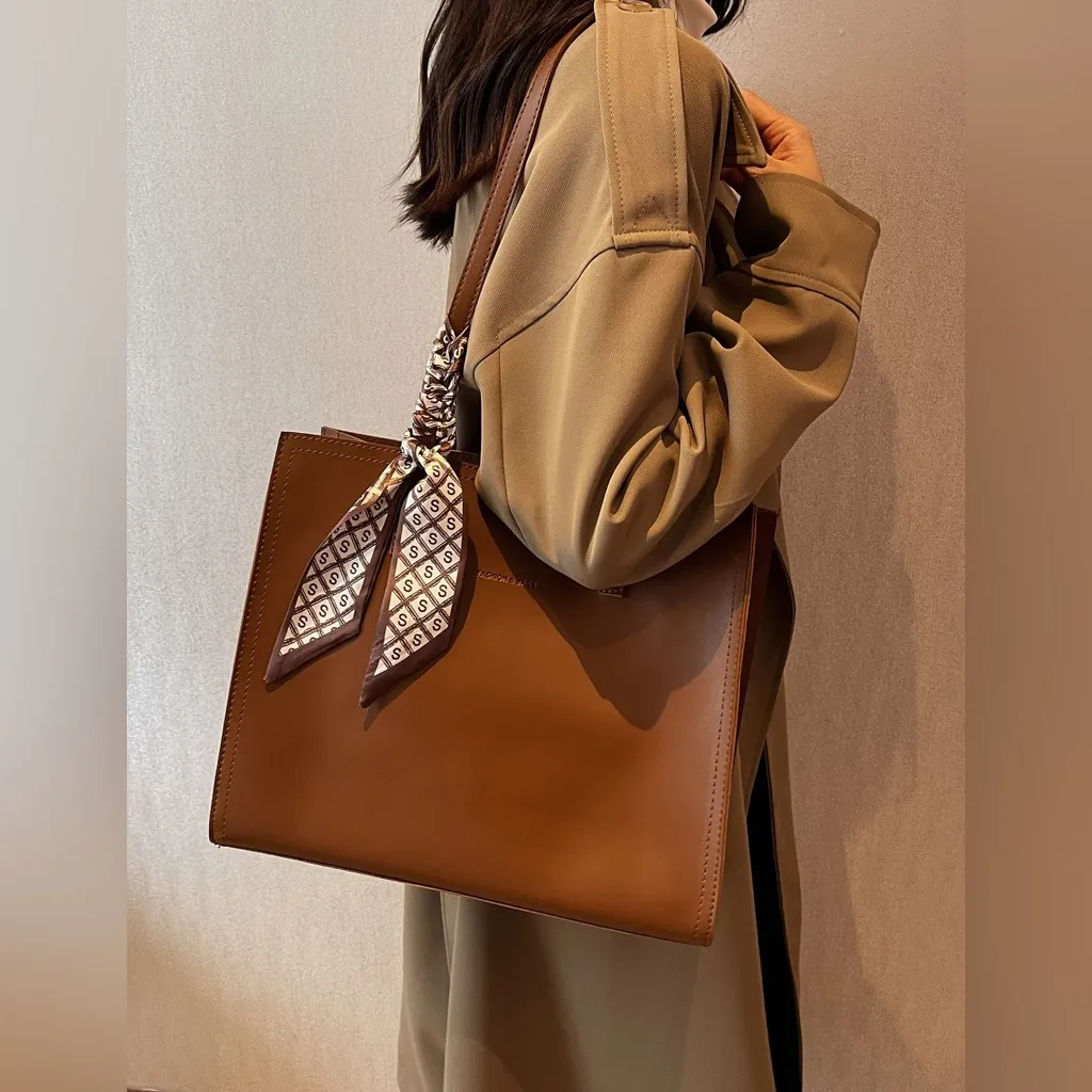 8 Piece‎ Set Oil Painting Print Satin Style Twillies - Image 13