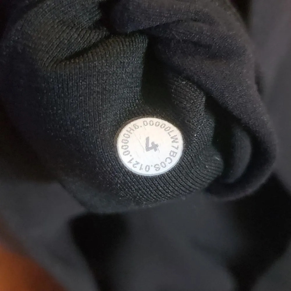 Lululemon Women's Black Comfy Casual Athleisure Workout High-Waist Shorts Size 4 - Image 4