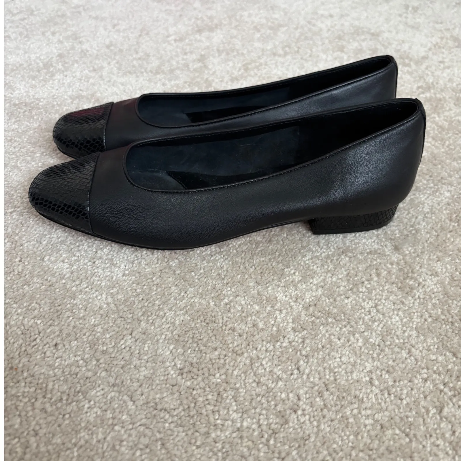 VANELI Black Snake Print Cap Toe Ballet‎ Flat Size 8 - Image 4
