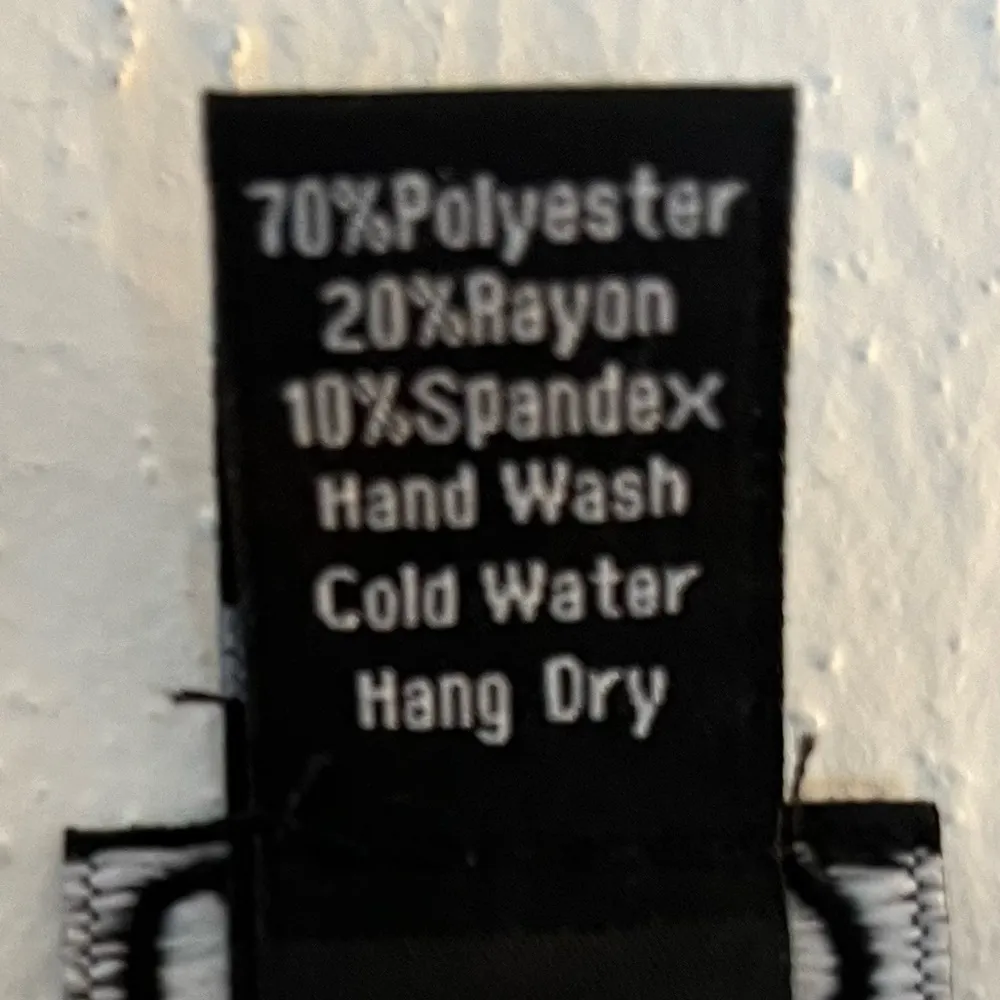 Clara Sun Woo Top Ombré Teal & Black Asymmetrical Hem Tunic Top Sz M EUC Size M - Image 8