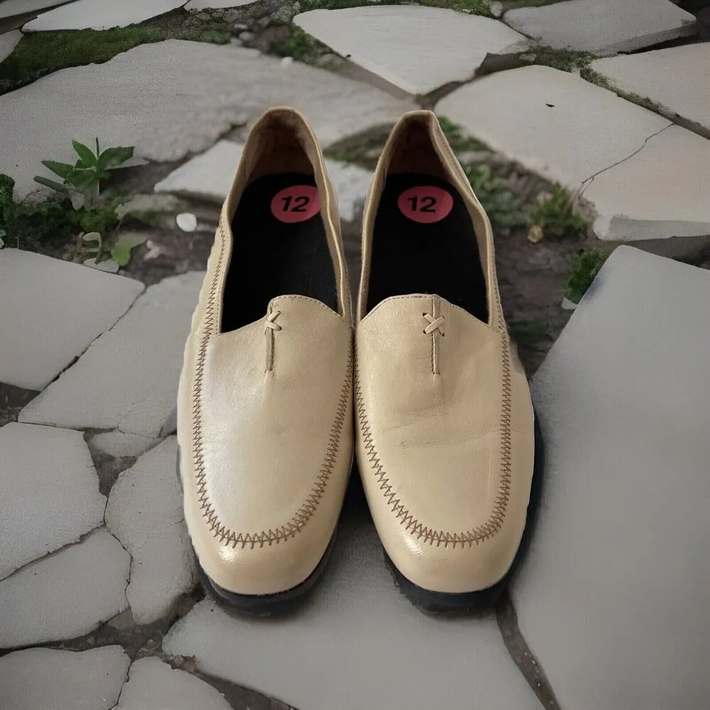 Munro American Lauren Winter White Leather Loafers Shoes Size 12 N HTF - Image 2