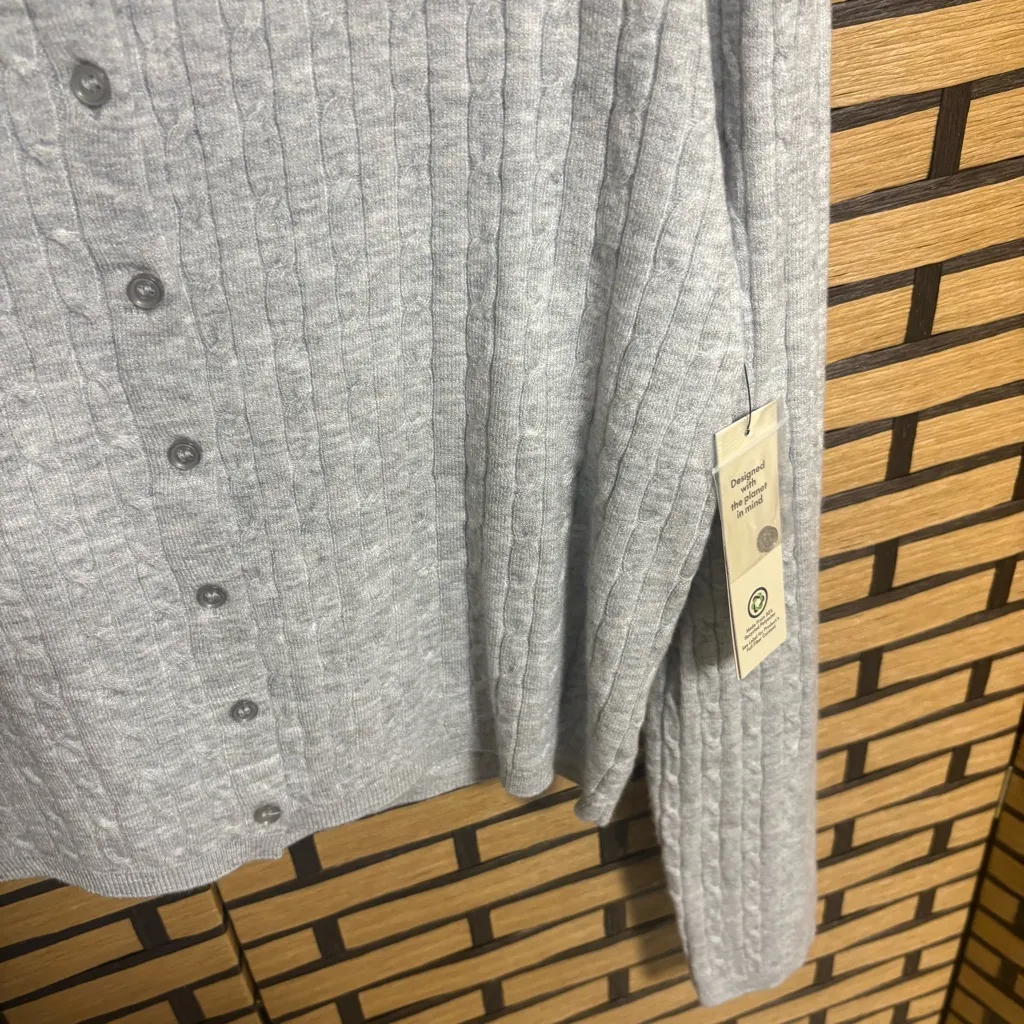 No Boundaries Gray Button Up Cardigan Size Large - Image 3