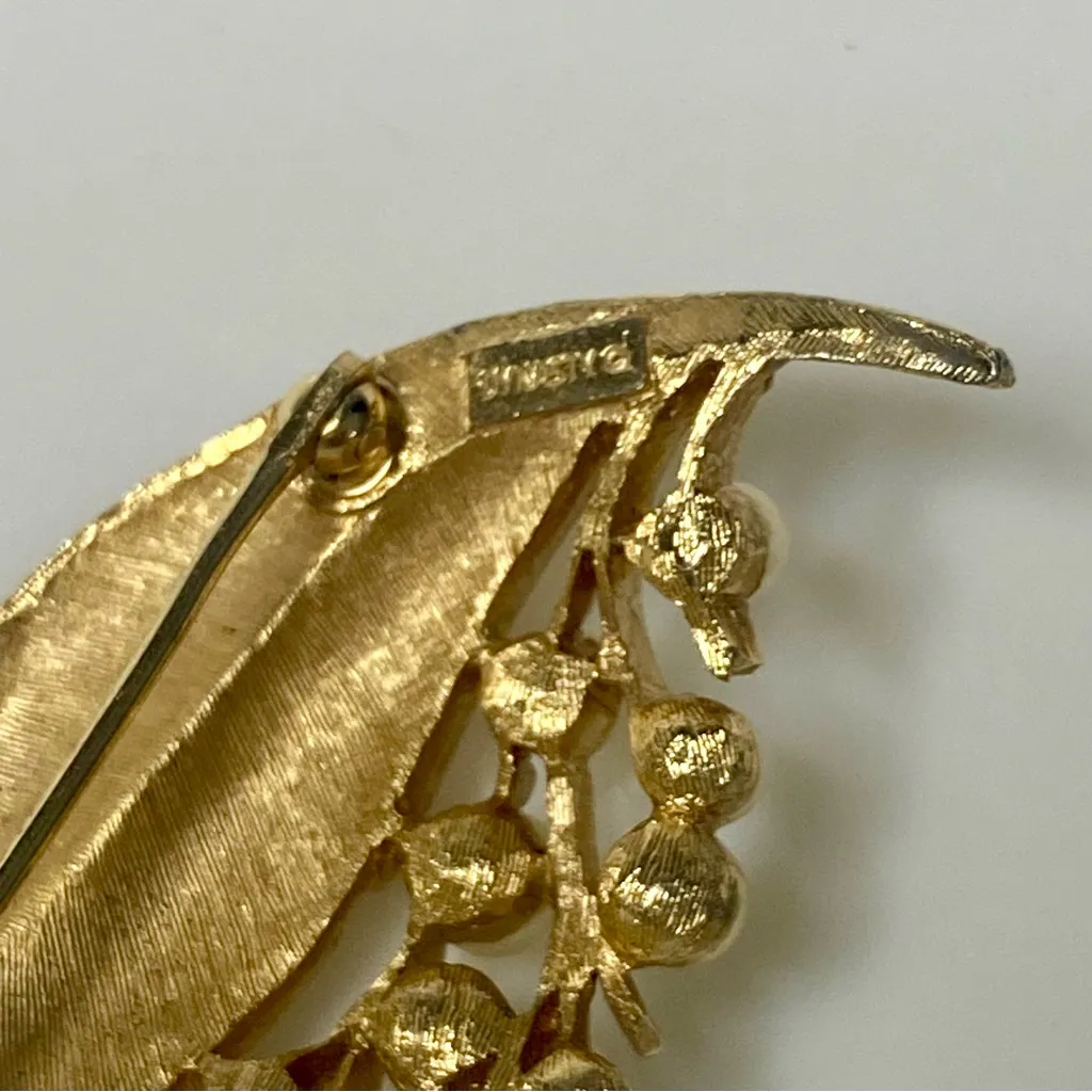 Vintage Marvella Dynasty Gold Leaf Brooch with Pearls, 2” - Image 4