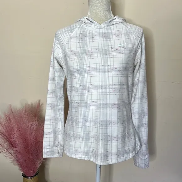 Nike  • soft print pullover hoodie with reflective - Image 7