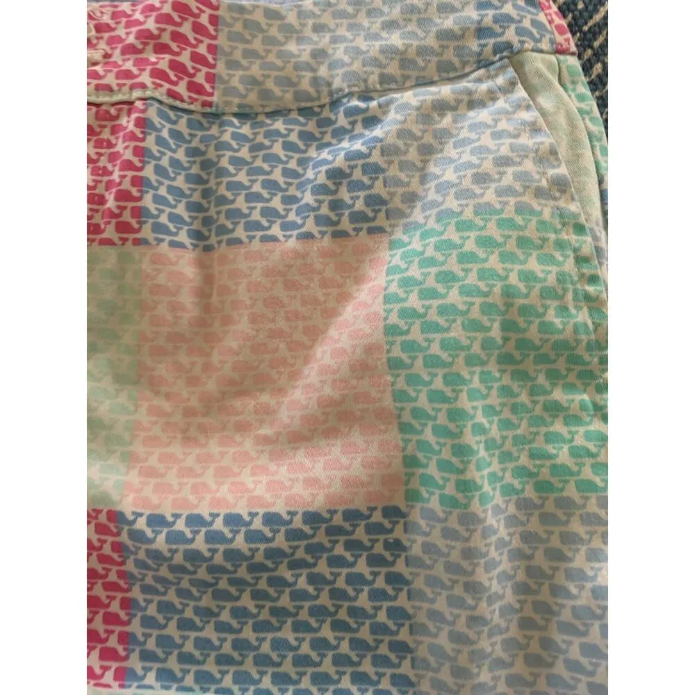 Vineyard vines size 0 whale print patchwork shorts size 0xs - Image 4