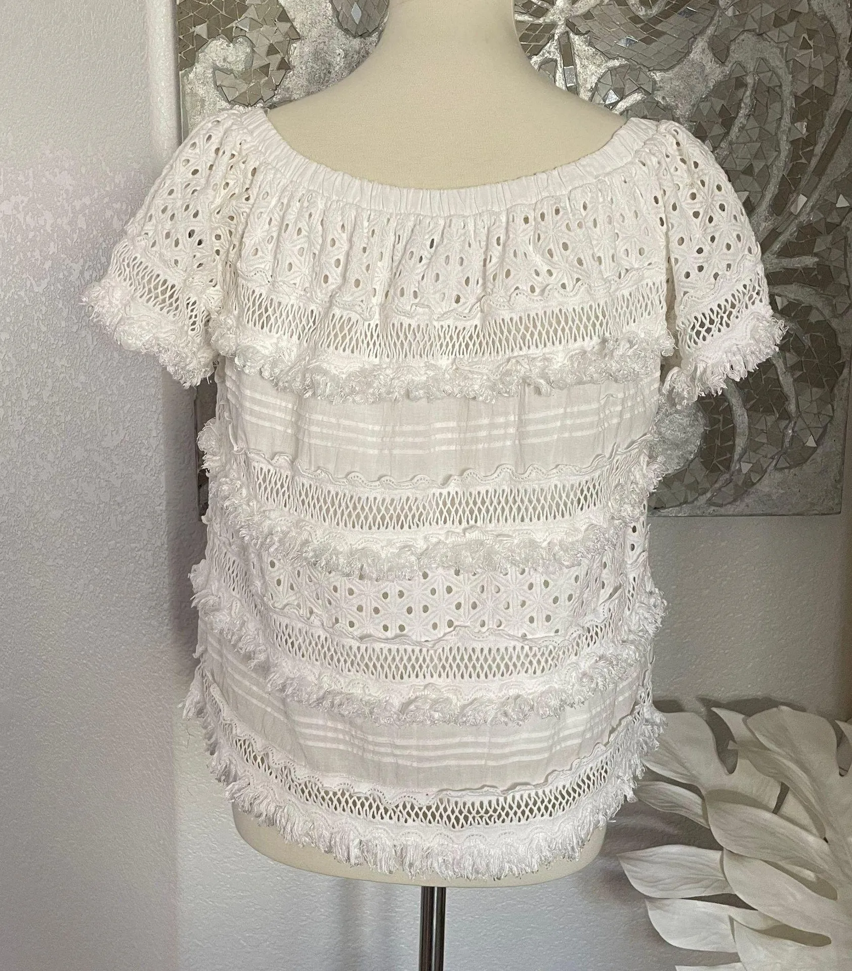 White Textured Top - Image 3