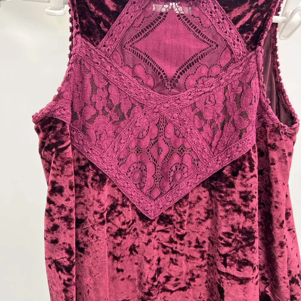 Maroon velvet sleeveless lace Altar’d State M top romantic layering high neck - Image 3