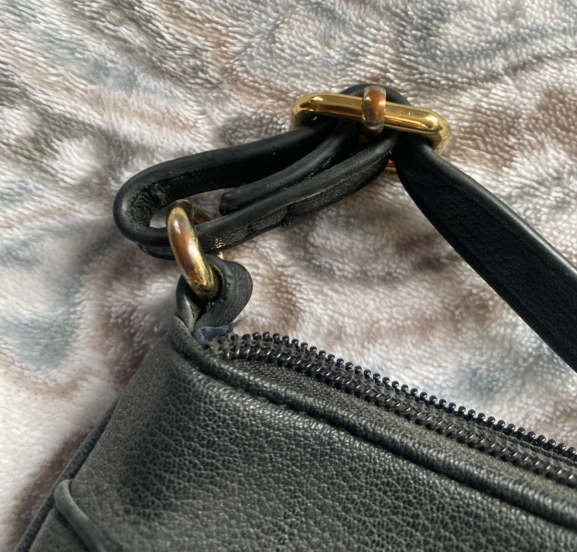 Tommy Hilfiger Crossbady Bag - Image 6