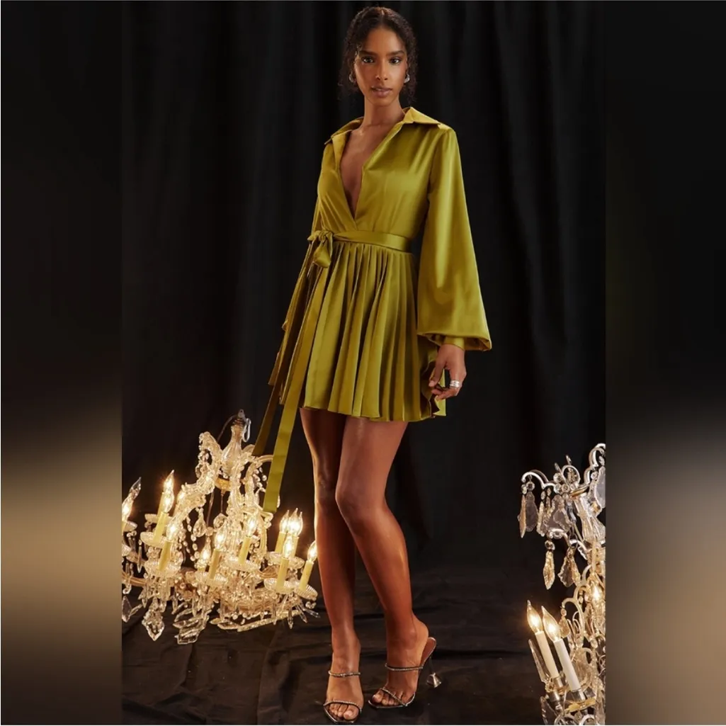 HOUSE OF CB 'Allegra' Chartreuse Pleated Shirt‎ Dress NWOT size L Tall - Image 6