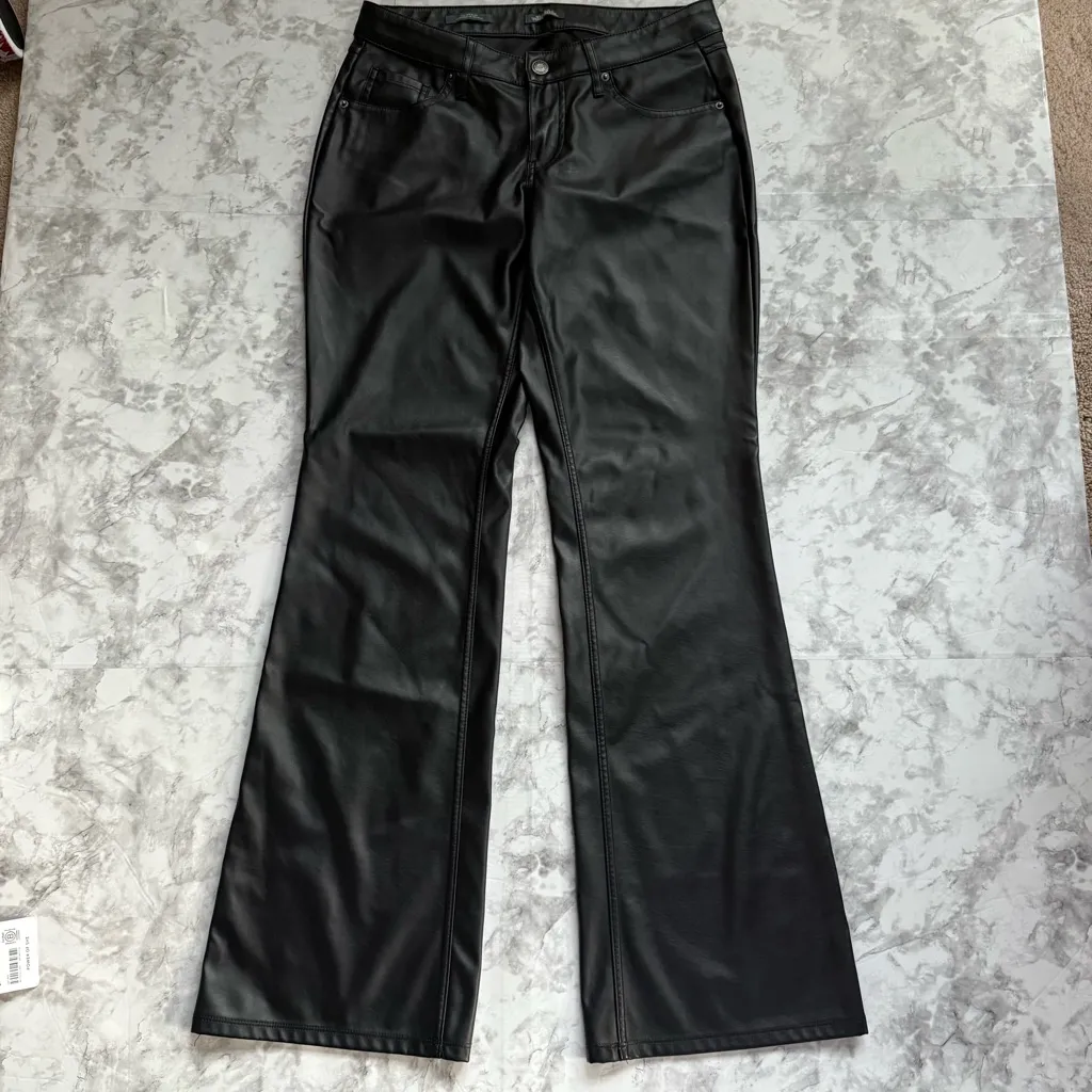 Wild Fable Black Leather Women Pants - Image 7