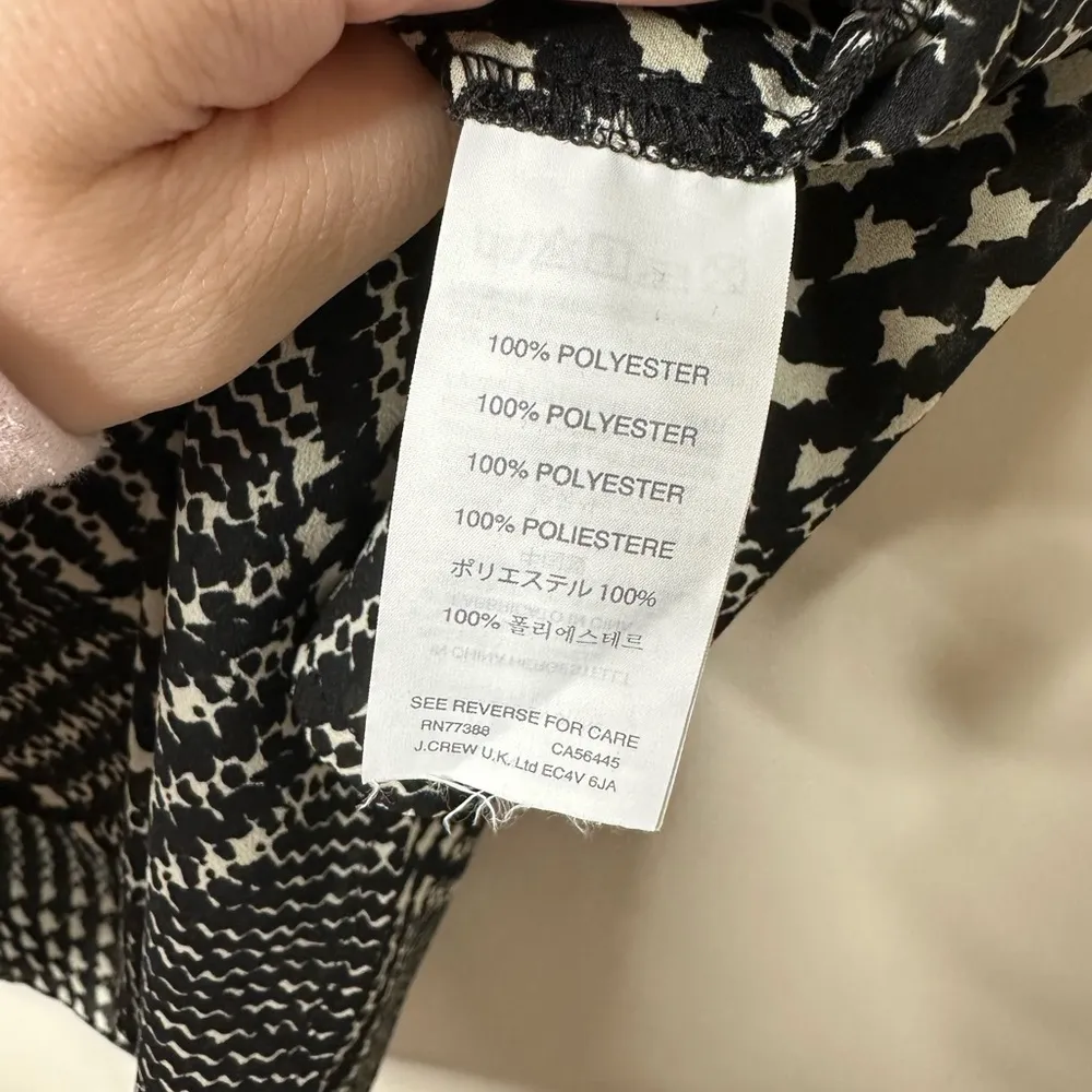 J. Crew Black Houndstooth Print Sleeveless Collared Button Front Blouse Size 4 - Image 4