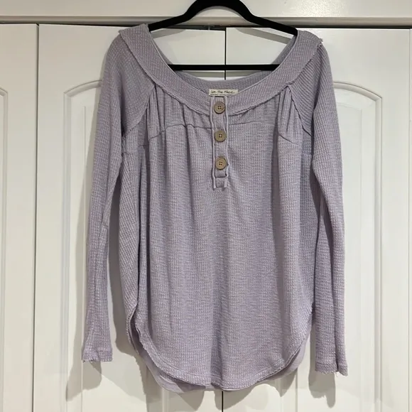 Free people we the‎ free extra small lilac thermal Henley top - Image 2