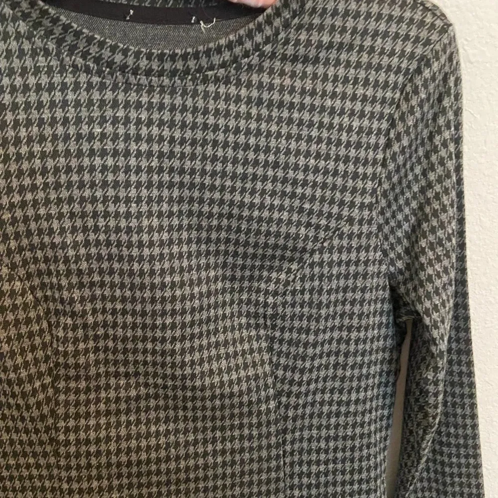 Beach lunch lounge houndstooth pleated knee-length Aline dress - Image 2