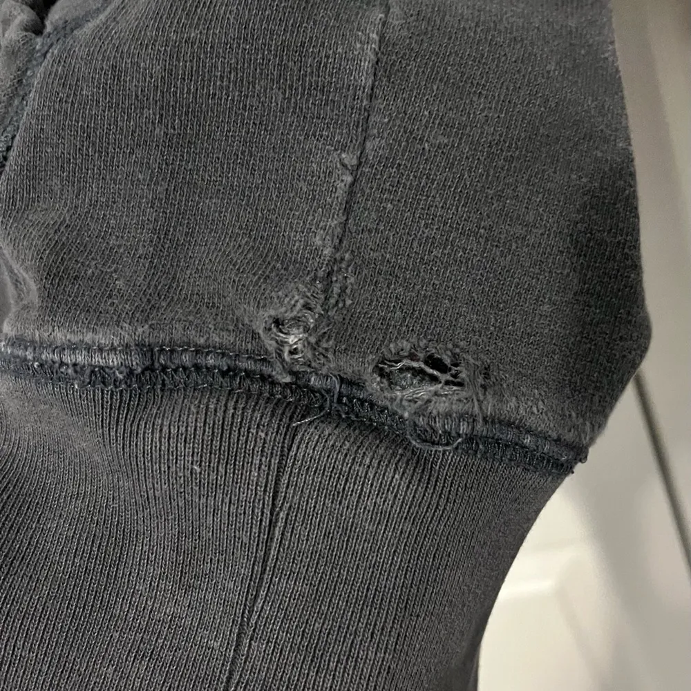 Gap distressed grey hoodie in xs - Image 2