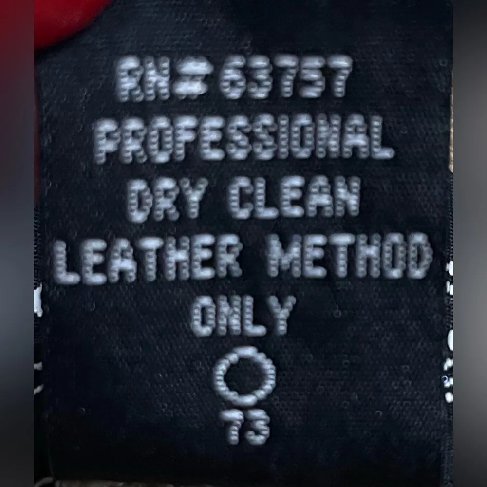 Designers Studio Originals Women’s Tan Suede Leather Cable Knit Vest Size XL. - Image 7