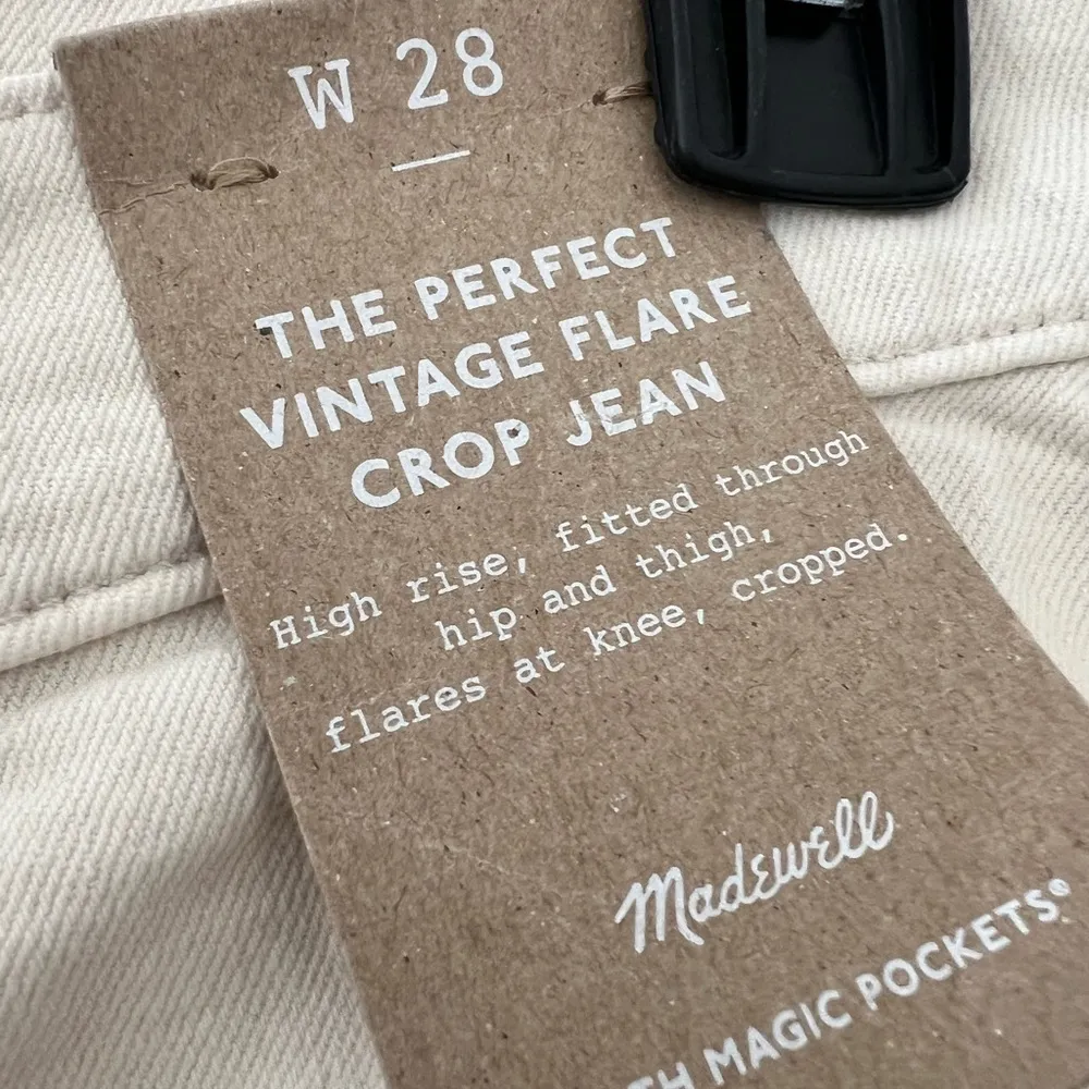 The Perfect Vintage Flare Crop in Vintage Canvas Size 28 NWT - Image 9