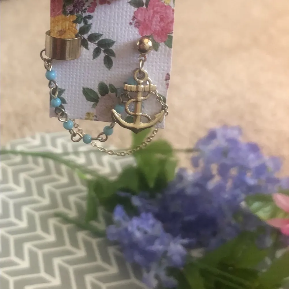 🔴BOGO🔴 Blue and Gold Anchor Earring - Image 2
