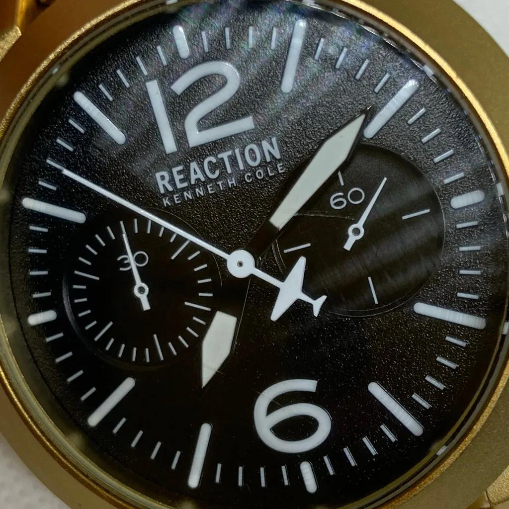 Kenneth Cole Reaction men’s watch gold tone black dial 48mm size 8” running - Image 3