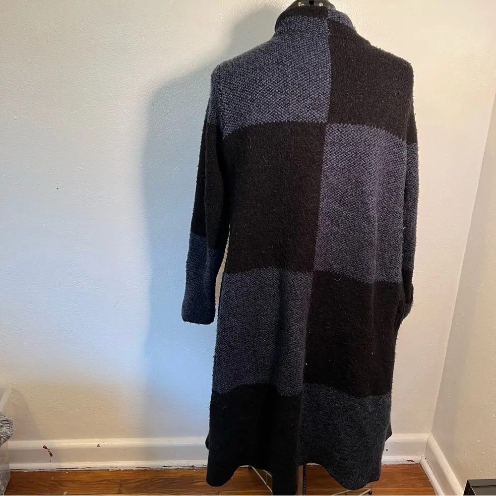 Joseph A . Buffalo Check Longline Duster Cardigan Blue Black - Image 9