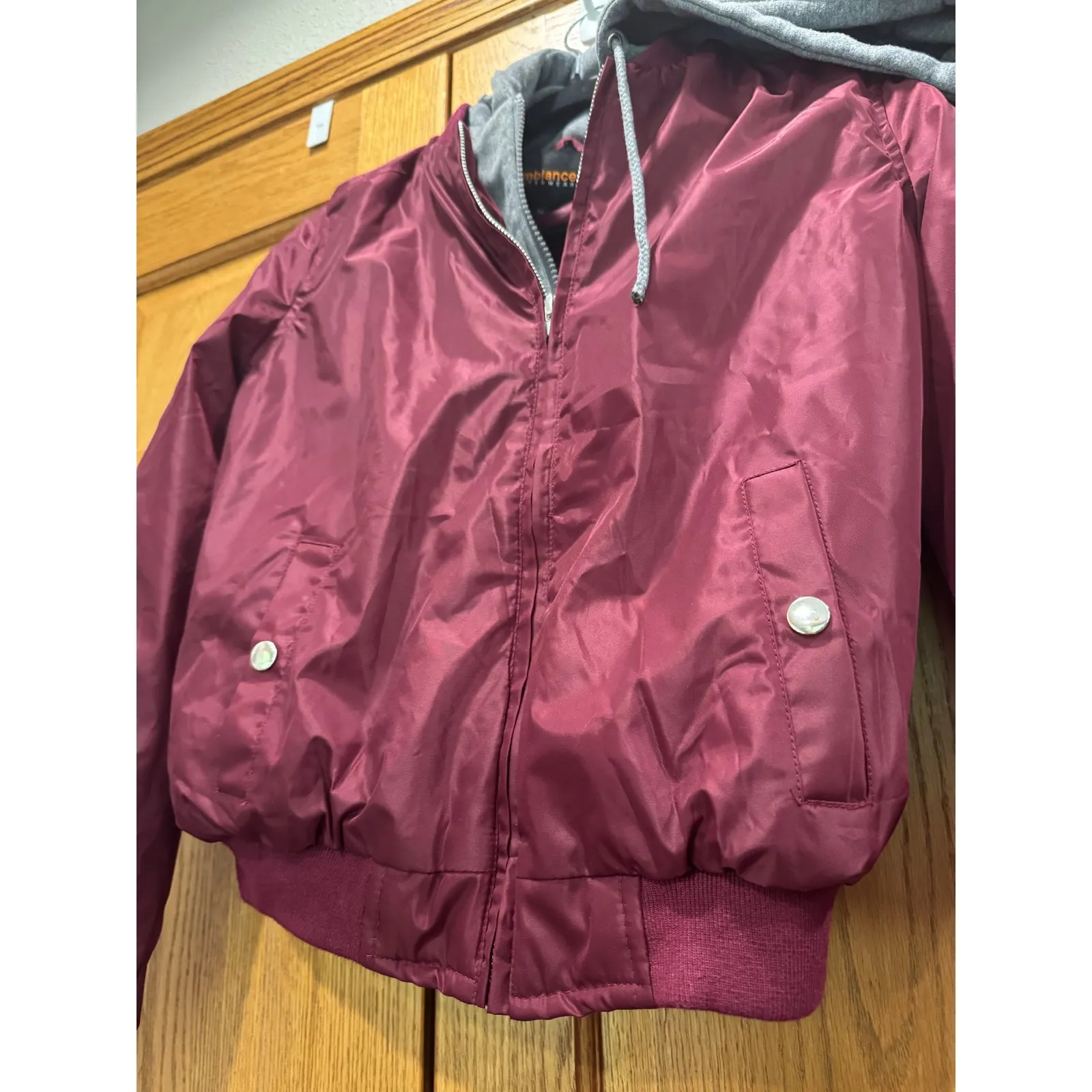 Ambiance Outerwear‎ jacket with gray hoodie size medium Red - Image 3