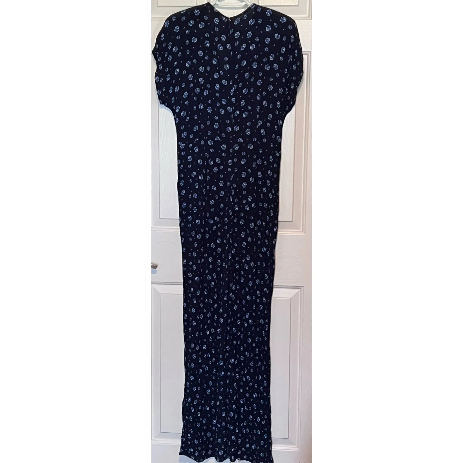 Westport Women's Navy White Design Short Sleeve Jumpsuit Zips in Back Size‎ 10 - Image 2