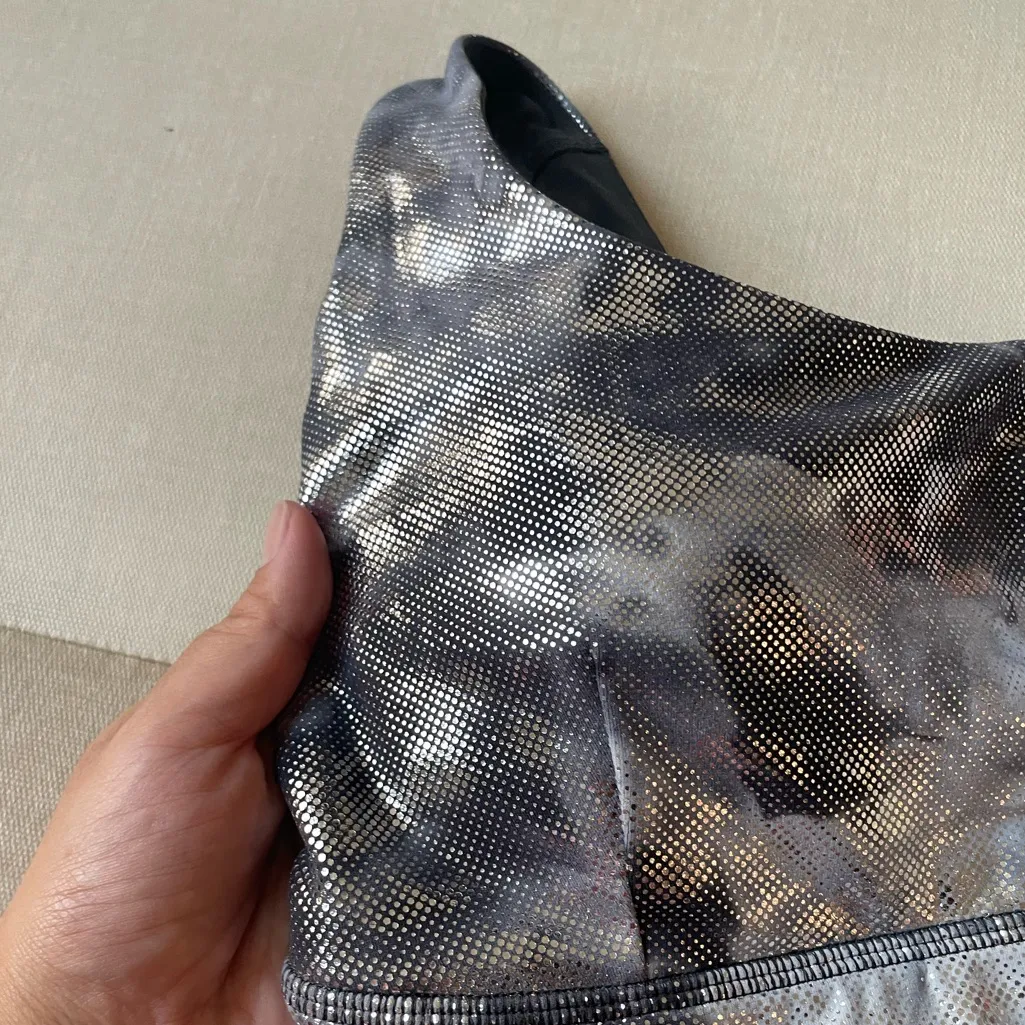 Lululemon  Align Bra Light Support C/D Cup Shine - Image 6